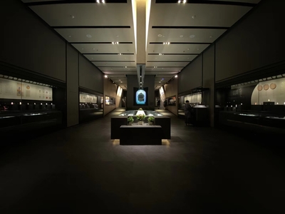 館藏乾坤 走進(jìn)張鐵成的西安市鼻煙壺藝術(shù)館展覽展示策劃